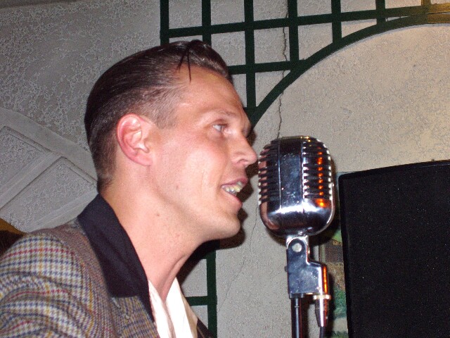 min 2004 06 13 guinguette mp   p6130102